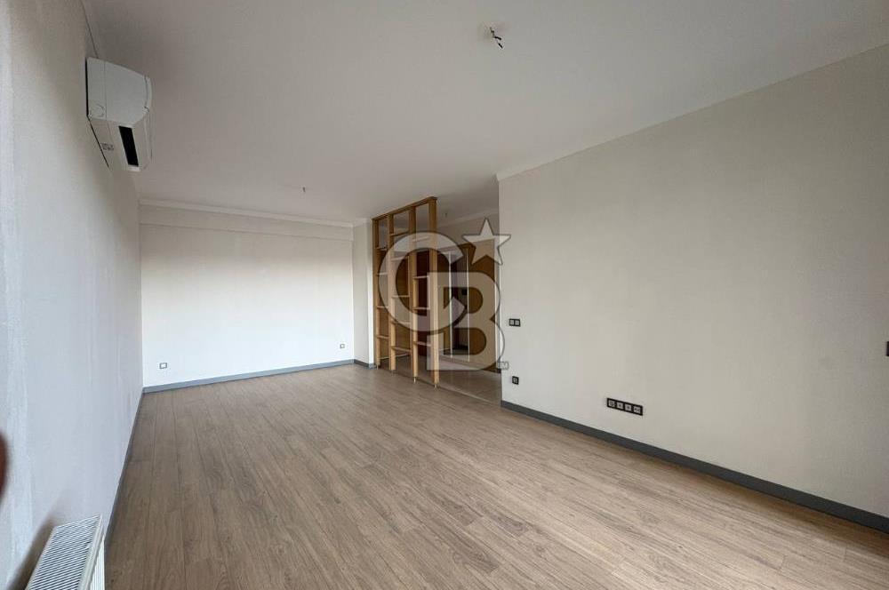 Ataşehir Modernde Büyük Tip Satılık 2+1 Daire