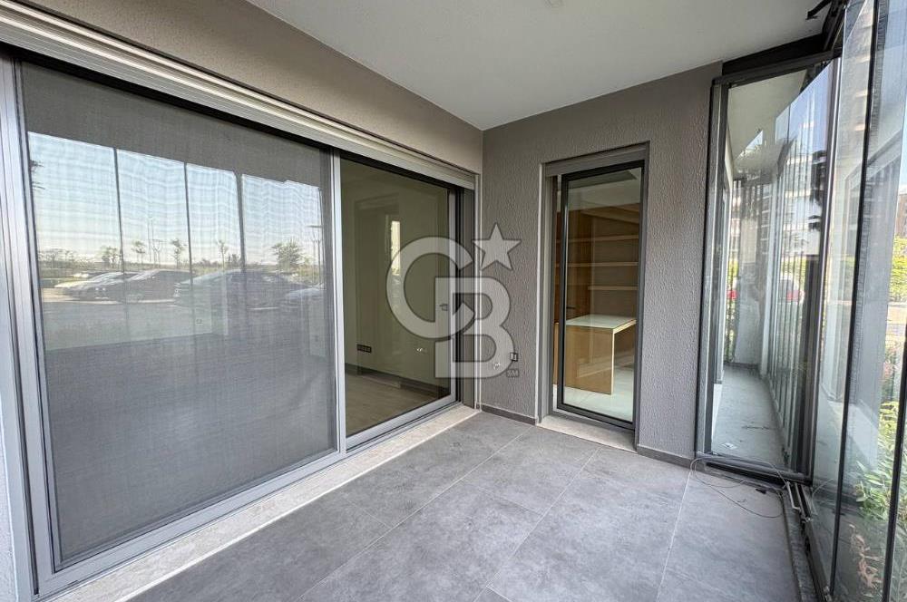 Ataşehir Modernde Büyük Tip Satılık 2+1 Daire