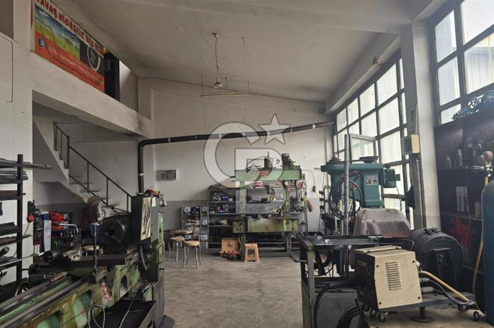 ÇANAKKALE LAPSEKİ KÜÇÜK SANAYİ SİTESİNDE 270M2 SATILIK İŞYERİ
