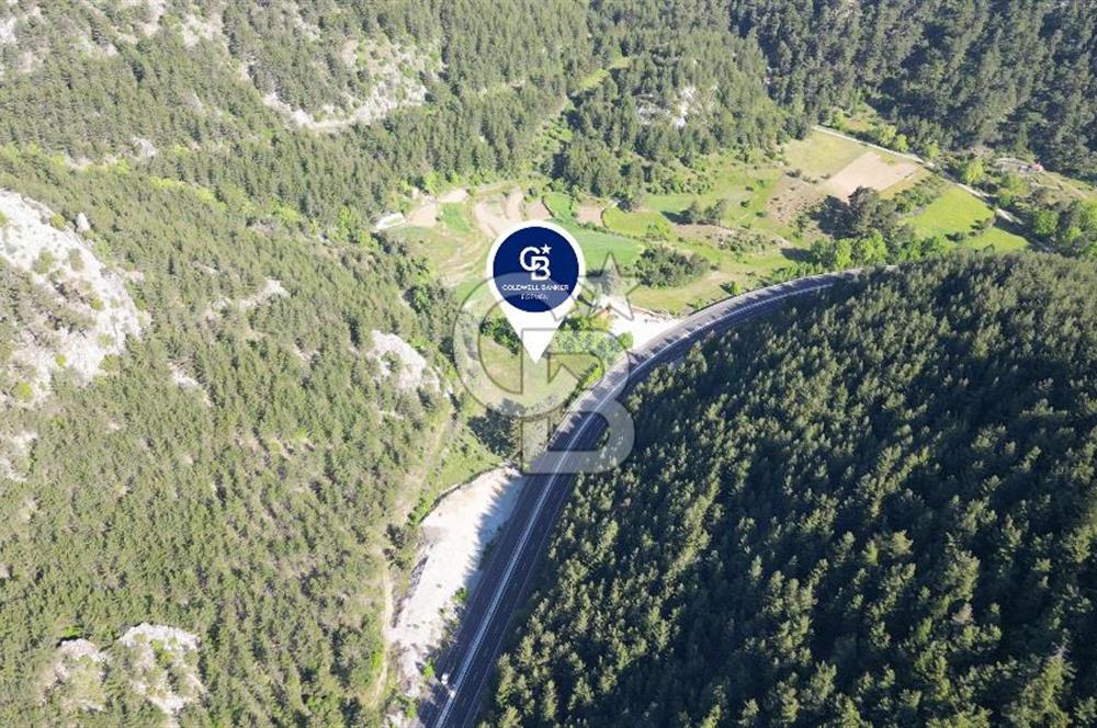 Muğla Ana Yola Cepheli Yüksek Görünürlüklü 2606 m2 Satılık Arazi