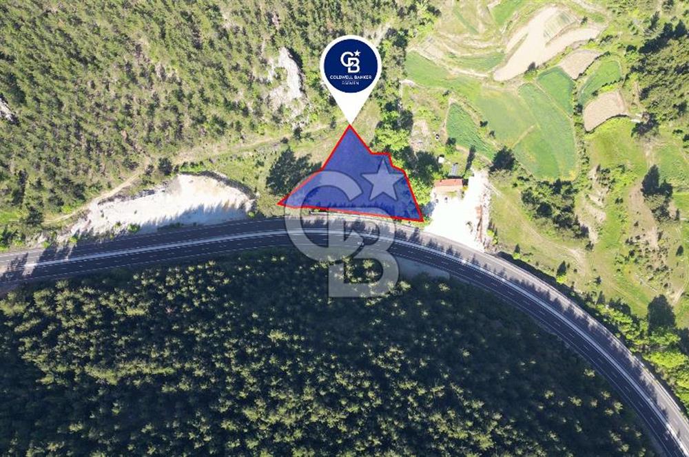 Muğla Ana Yola Cepheli Yüksek Görünürlüklü 2606 m2 Satılık Arazi