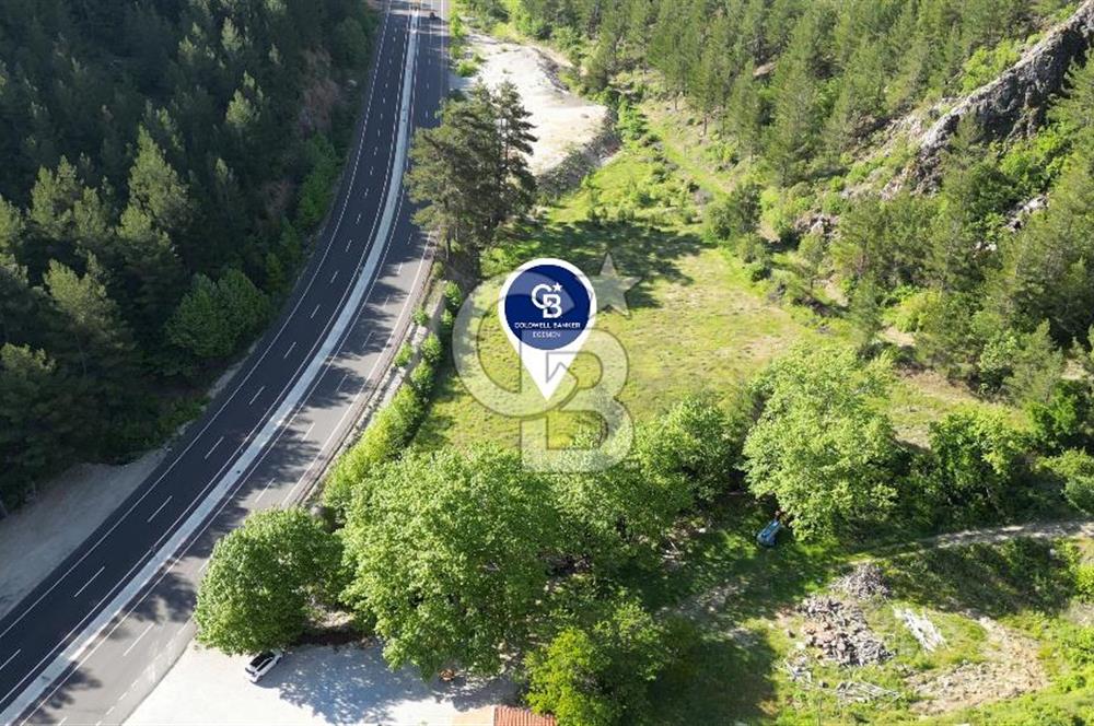 Muğla Ana Yola Cepheli Yüksek Görünürlüklü 2606 m2 Satılık Arazi