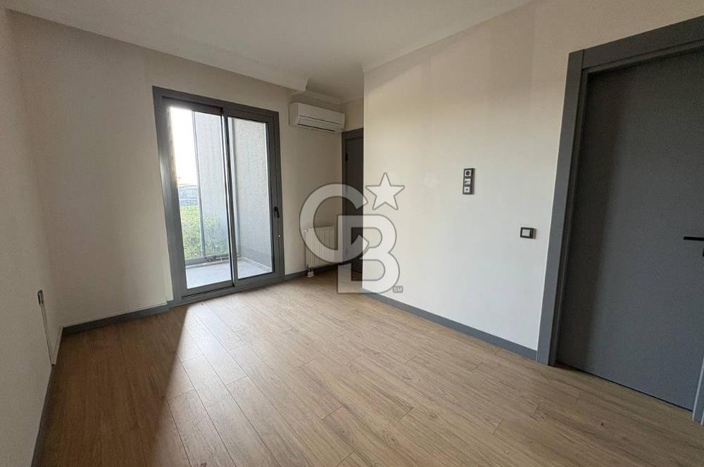 Ataşehir Modernde Büyük Tip Satılık 2+1 Daire