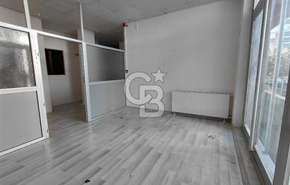 Cadde Üzeri Köşe Konum | Bahçeli Kurumsal Kiralık Dükkan