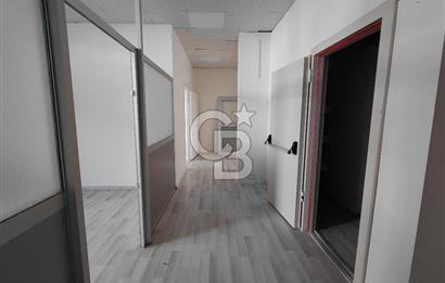 Cadde Üzeri Köşe Konum | Bahçeli Kurumsal Kiralık Dükkan