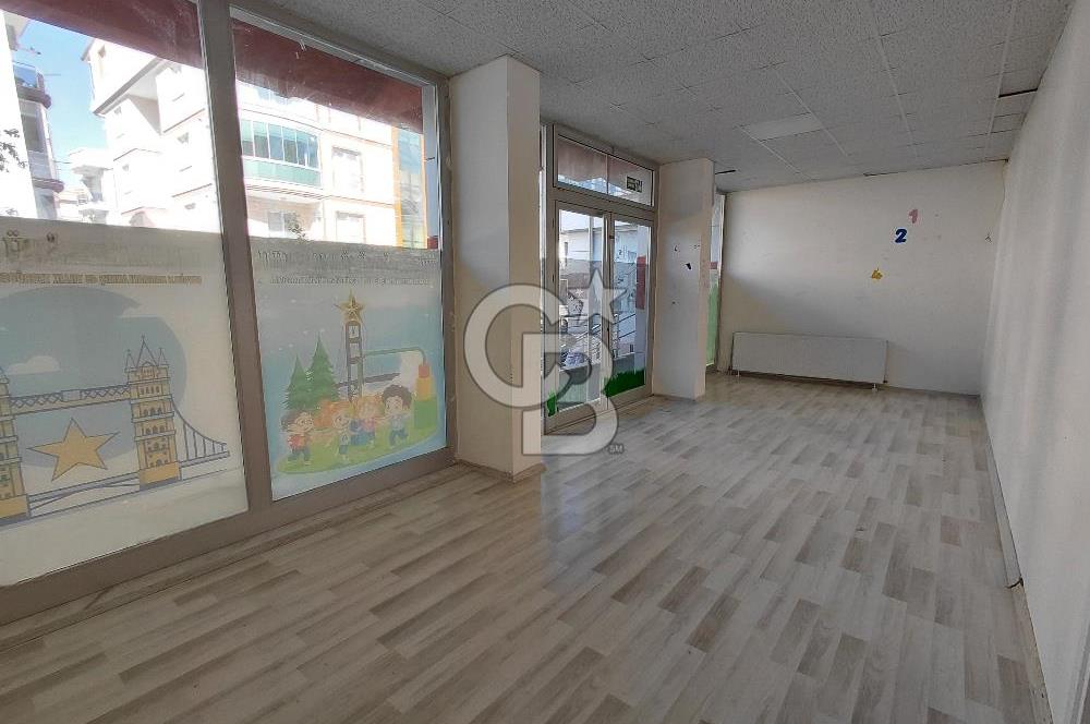 Cadde Üzeri Köşe Konum | Bahçeli Kurumsal Kiralık Dükkan