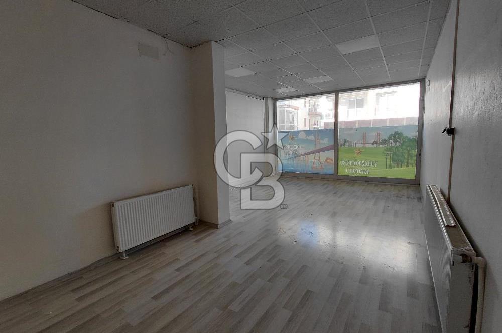 Cadde Üzeri Köşe Konum | Bahçeli Kurumsal Kiralık Dükkan