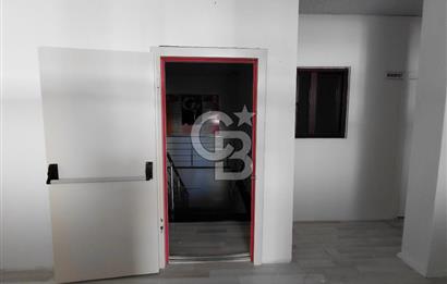 Cadde Üzeri Köşe Konum | Bahçeli Kurumsal Kiralık Dükkan