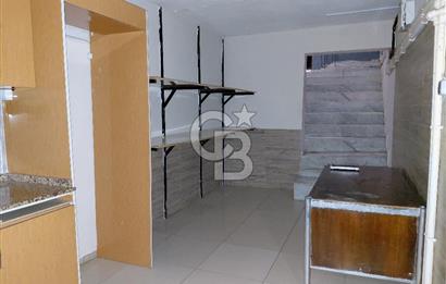 Cadde Üzeri Köşe Konum | Bahçeli Kurumsal Kiralık Dükkan