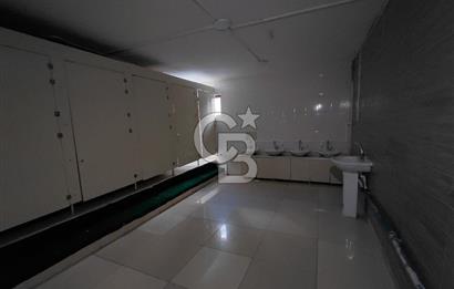 Cadde Üzeri Köşe Konum | Bahçeli Kurumsal Kiralık Dükkan