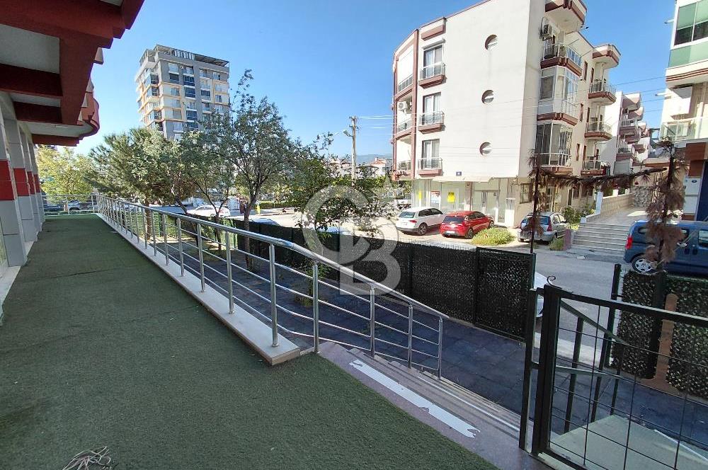Cadde Üzeri Köşe Konum | Bahçeli Kurumsal Kiralık Dükkan