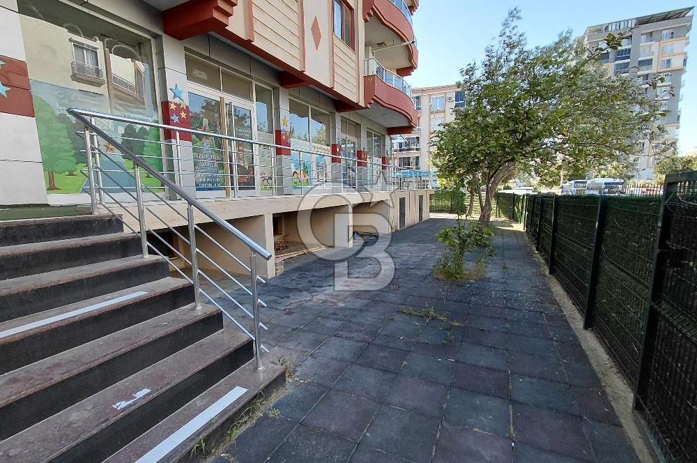 Cadde Üzeri Köşe Konum | Bahçeli Kurumsal Kiralık Dükkan