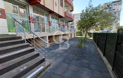 Cadde Üzeri Köşe Konum | Bahçeli Kurumsal Kiralık Dükkan