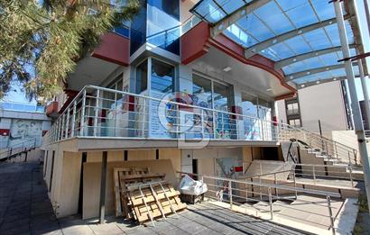 Cadde Üzeri Köşe Konum | Bahçeli Kurumsal Kiralık Dükkan