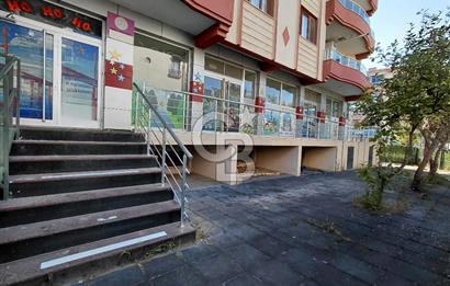 Cadde Üzeri Köşe Konum | Bahçeli Kurumsal Kiralık Dükkan