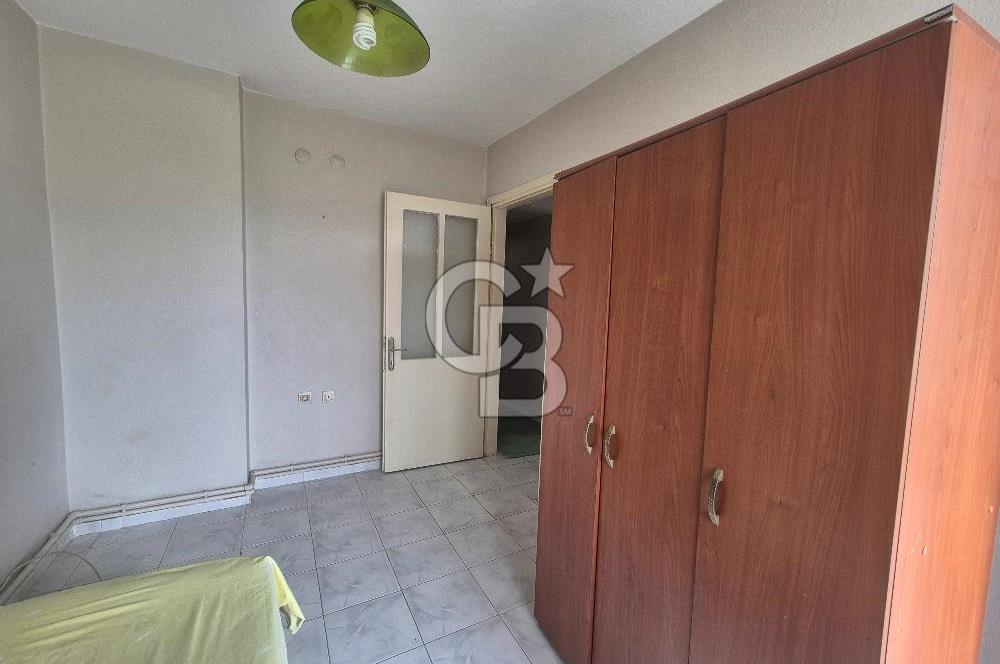 İZMİR ÇİĞLİ ATAŞEHİR MAHALLESİ’NDE EŞYALI KİRALIK 3+1 DAİRE