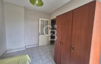 İZMİR ÇİĞLİ ATAŞEHİR MAHALLESİ’NDE EŞYALI KİRALIK 3+1 DAİRE