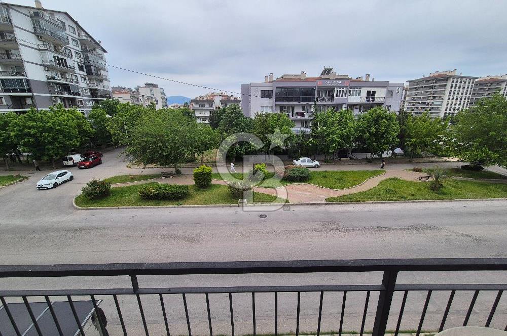 İZMİR ÇİĞLİ ATAŞEHİR MAHALLESİ’NDE EŞYALI KİRALIK 3+1 DAİRE