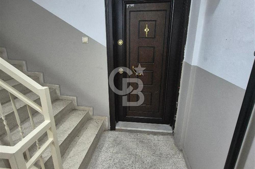 İZMİR ÇİĞLİ ATAŞEHİR MAHALLESİ’NDE EŞYALI KİRALIK 3+1 DAİRE