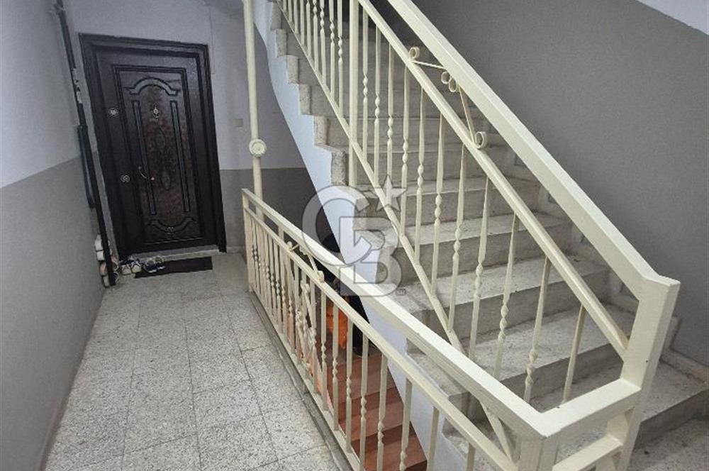 İZMİR ÇİĞLİ ATAŞEHİR MAHALLESİ’NDE EŞYALI KİRALIK 3+1 DAİRE