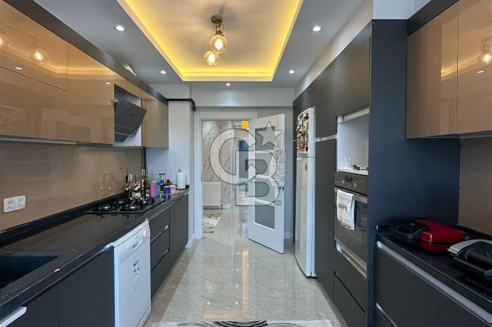 MEYDAN PARK'TA PROTOKOL YOLUNA CEPHELİ 163 M2, 4+1 SATILIK DAİRE