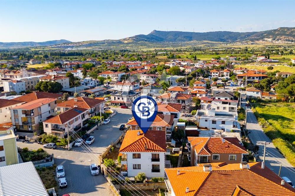Foça Kazım Dirik Mah. Satılık Kapalı Mutfaklı 2+1 Daire
