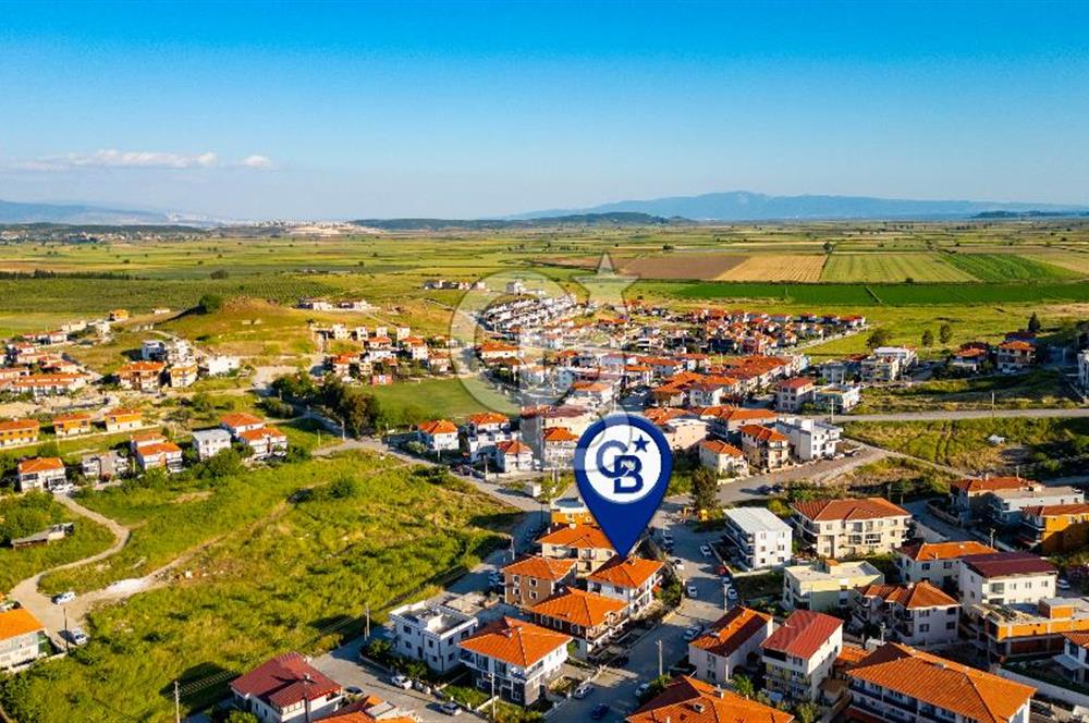 Foça Kazım Dirik Mah. Satılık Kapalı Mutfaklı 2+1 Daire