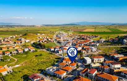 Foça Kazım Dirik Mah. Satılık Kapalı Mutfaklı 2+1 Daire