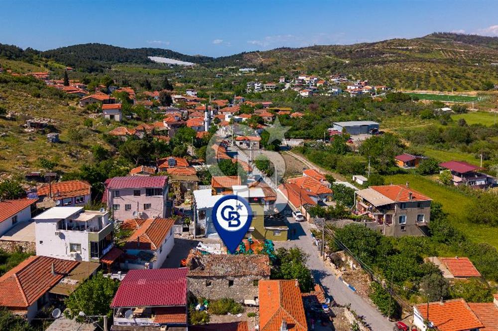 Foça Ilıpınar'da Satılık Kargir Ev ve Arsa