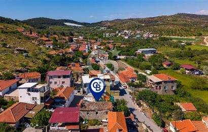 Foça Ilıpınar'da Satılık Kargir Ev ve Arsa