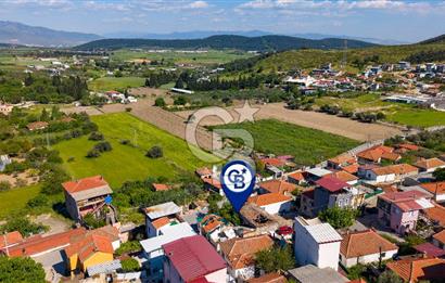Foça Ilıpınar'da Satılık Kargir Ev ve Arsa