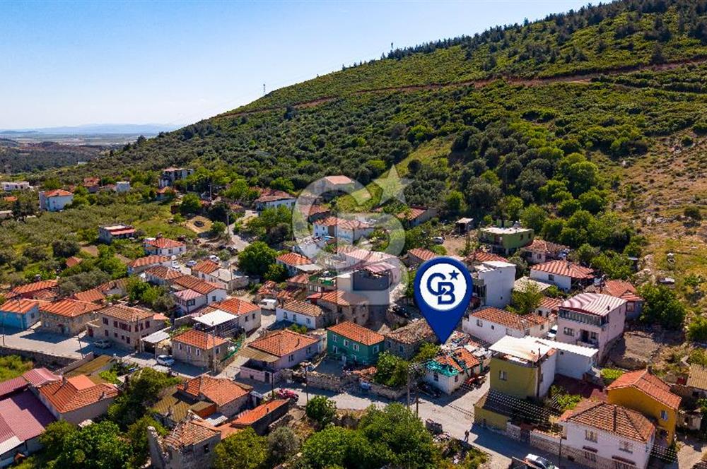 Foça Ilıpınar'da Satılık Kargir Ev ve Arsa