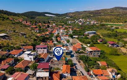 Foça Ilıpınar'da Satılık Kargir Ev ve Arsa