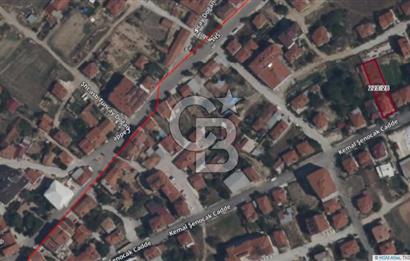 Afyon-Dazkırı Yeniyol Mah.de Merkeze Yakın Satılık Ev ve Arsası