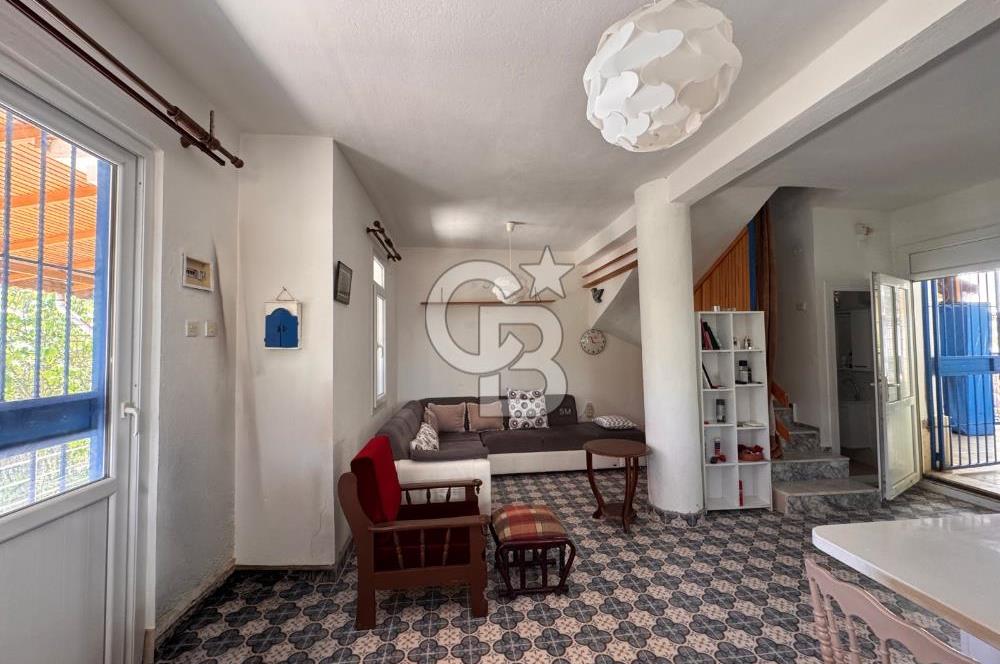 MİLAS KAZIKLI KOYUNDA SATILIK VİLLA