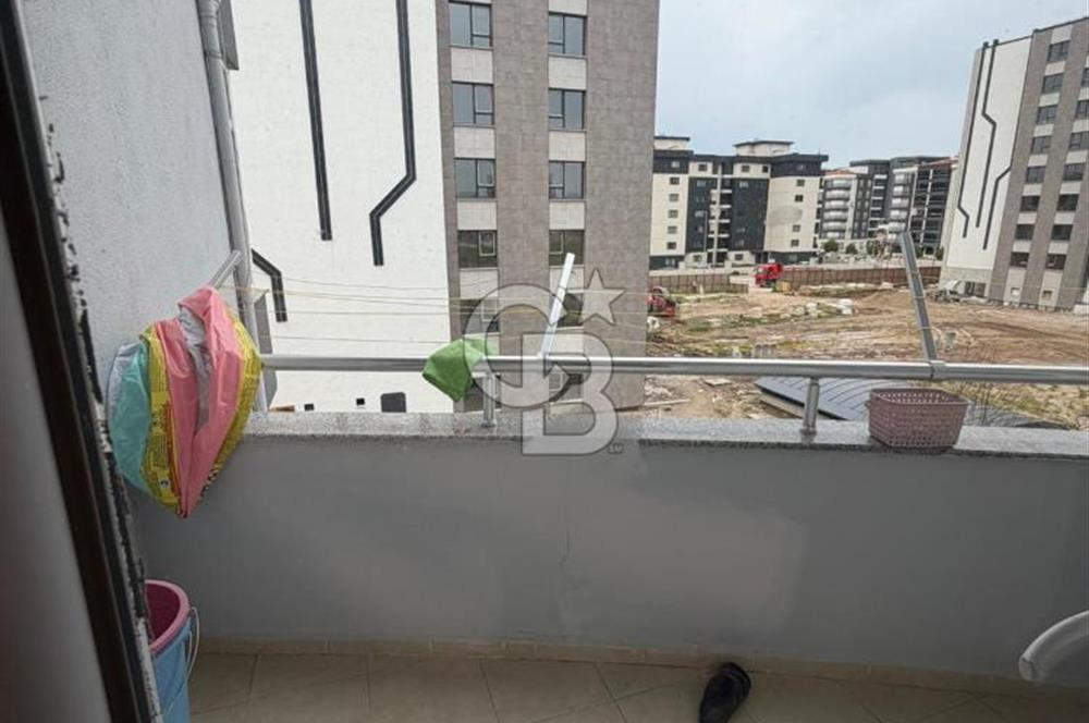 ÇANAKKALE ESENLER MERKEZİ KONUMDA KAPALI MUTFAK GENİŞ 2+1 SATILIK DAİRE