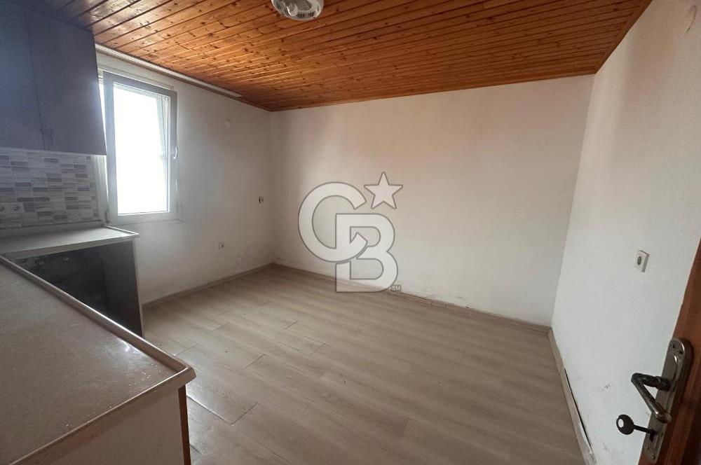 Foça Yenibağarası Mah. Kiralık 2+1 Müstakil Ev