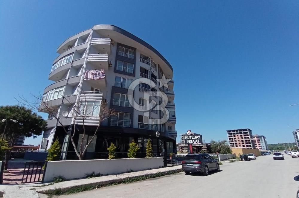 ÇANAKKALE ESENLER MERKEZİ KONUMDA KAPALI MUTFAK GENİŞ 2+1 SATILIK DAİRE