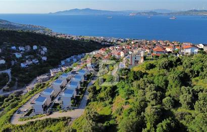 Yenifoça Cumhuriyet Mah. Kiralık Müstakil Bahçeli 6+1 Villa