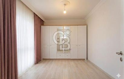 Foça Kazım Dirik Mah. Satılık Kapalı Mutfaklı 2+1 Daire