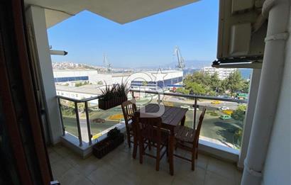 Karşıyaka Tersanede Eşsiz Deniz Manzaralı Kiralık Dubleks Yalı