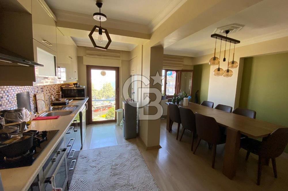 Karşıyaka Tersanede Eşsiz Deniz Manzaralı Kiralık Dubleks Yalı