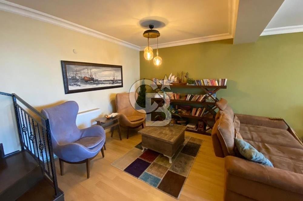 Karşıyaka Tersanede Eşsiz Deniz Manzaralı Kiralık Dubleks Yalı