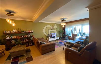 Karşıyaka Tersanede Eşsiz Deniz Manzaralı Kiralık Dubleks Yalı