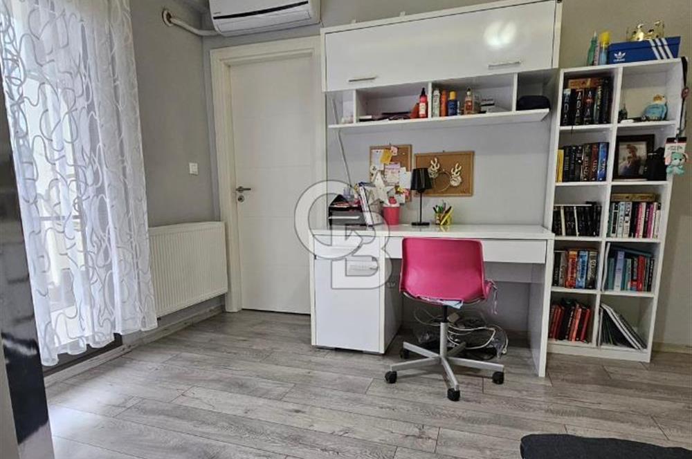 Güzelyurt’un Seçkin Sitesinde 180 m² Loft 3+1 Satılık Daire