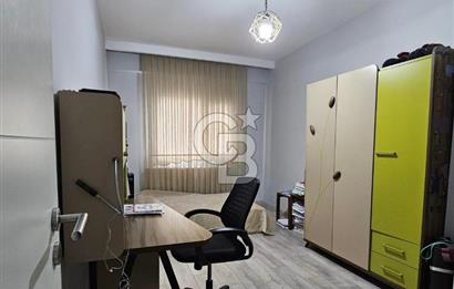 Güzelyurt’un Seçkin Sitesinde 180 m² Loft 3+1 Satılık Daire