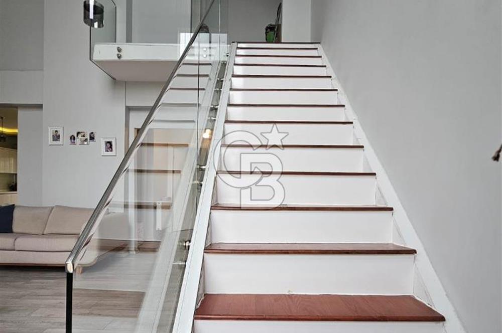 Güzelyurt’un Seçkin Sitesinde 180 m² Loft 3+1 Satılık Daire