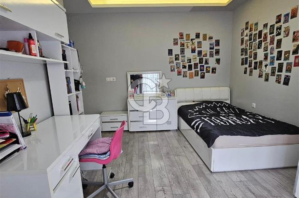 Güzelyurt’un Seçkin Sitesinde 180 m² Loft 3+1 Satılık Daire