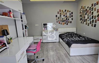 Güzelyurt’un Seçkin Sitesinde 180 m² Loft 3+1 Satılık Daire