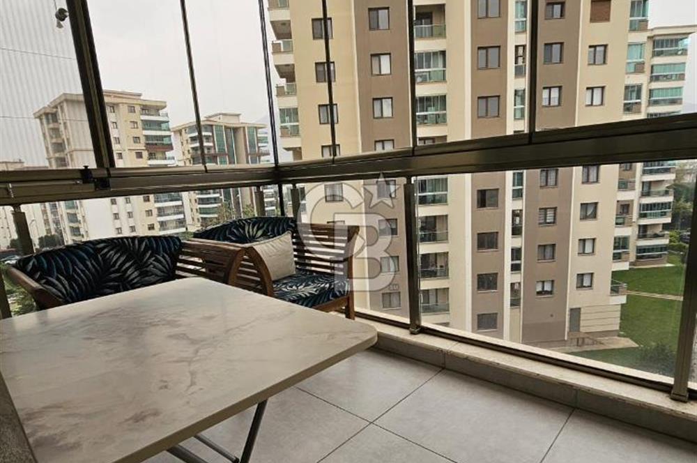 Güzelyurt’un Seçkin Sitesinde 180 m² Loft 3+1 Satılık Daire